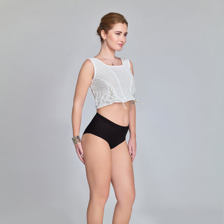 Plain Seamless Panty for Women – Soft, Stretchable & Invisible Comfort Innerwear PQ5033