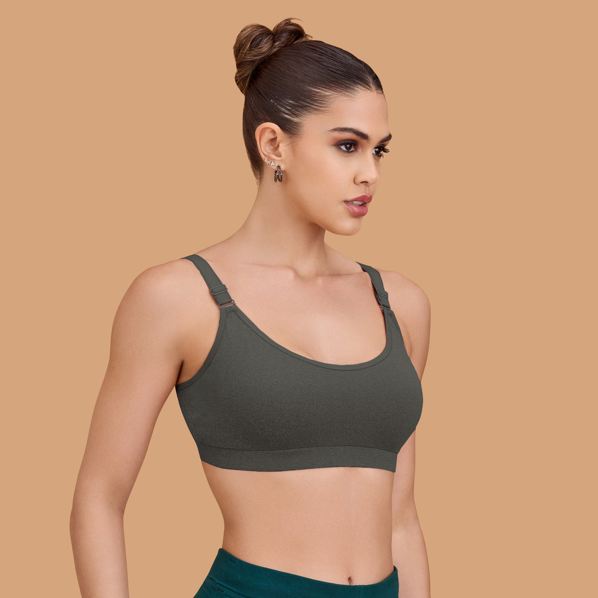 Seamless Breathable,Supportive,and Wire-Free Full Coverage Easy to Slip on Sports SQ1033