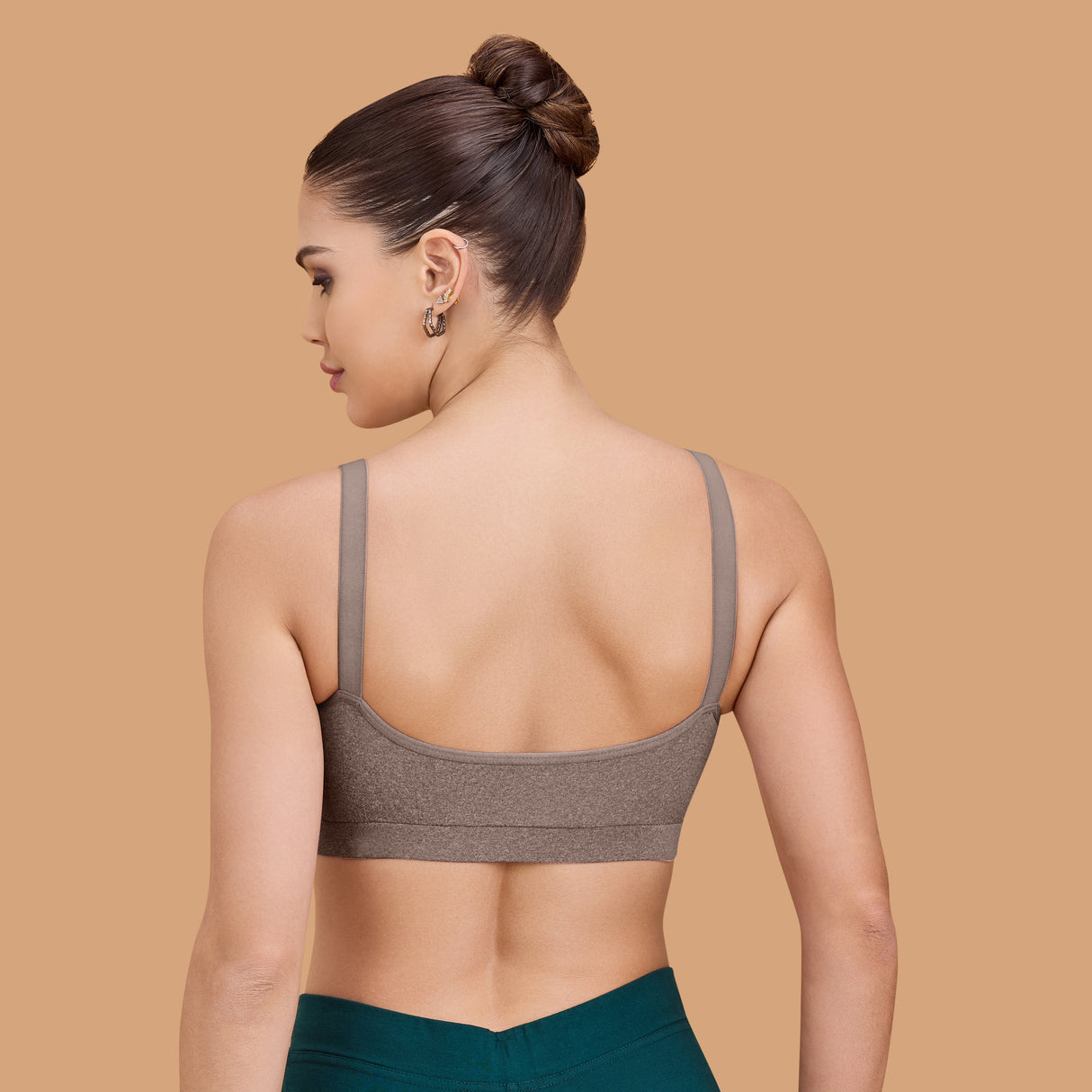 Seamless Breathable,Supportive,and Wire-Free Full Coverage Easy to Slip on Sports SQ1033