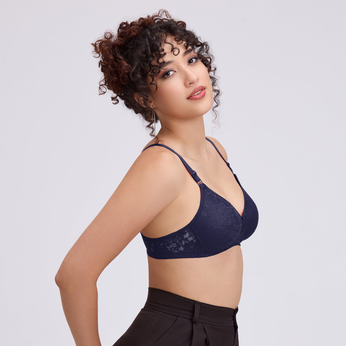 Net Padded Bra for Women|Comfortable Support|Stylish Lace Design FQ8010