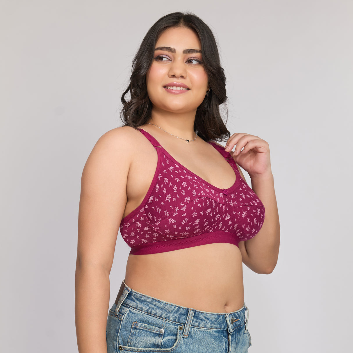Plus‑Size Printed Seamed D‑Cup Bra — Full Support & Stylish Prints BQ2186