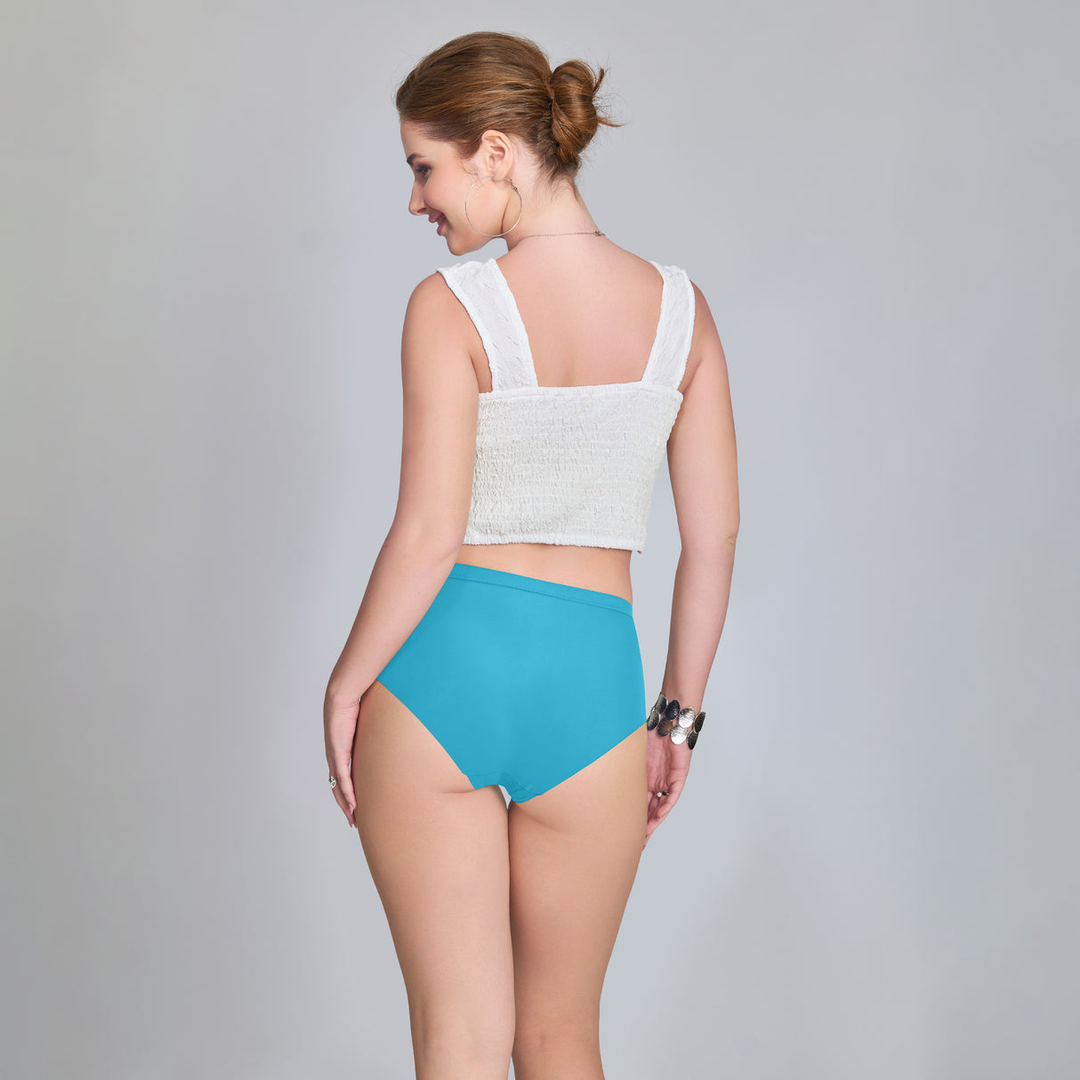 Plain Seamless Panty for Women – Soft, Stretchable & Invisible Comfort Innerwear PQ5033-3pc